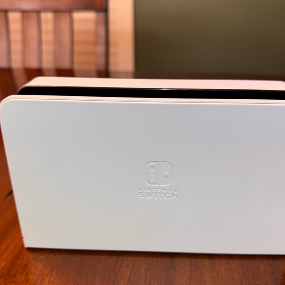 Nintendo Switch OLED White with 512GB Gengar MicroSD Carrying Case Extras Box - Picture 7 of 12